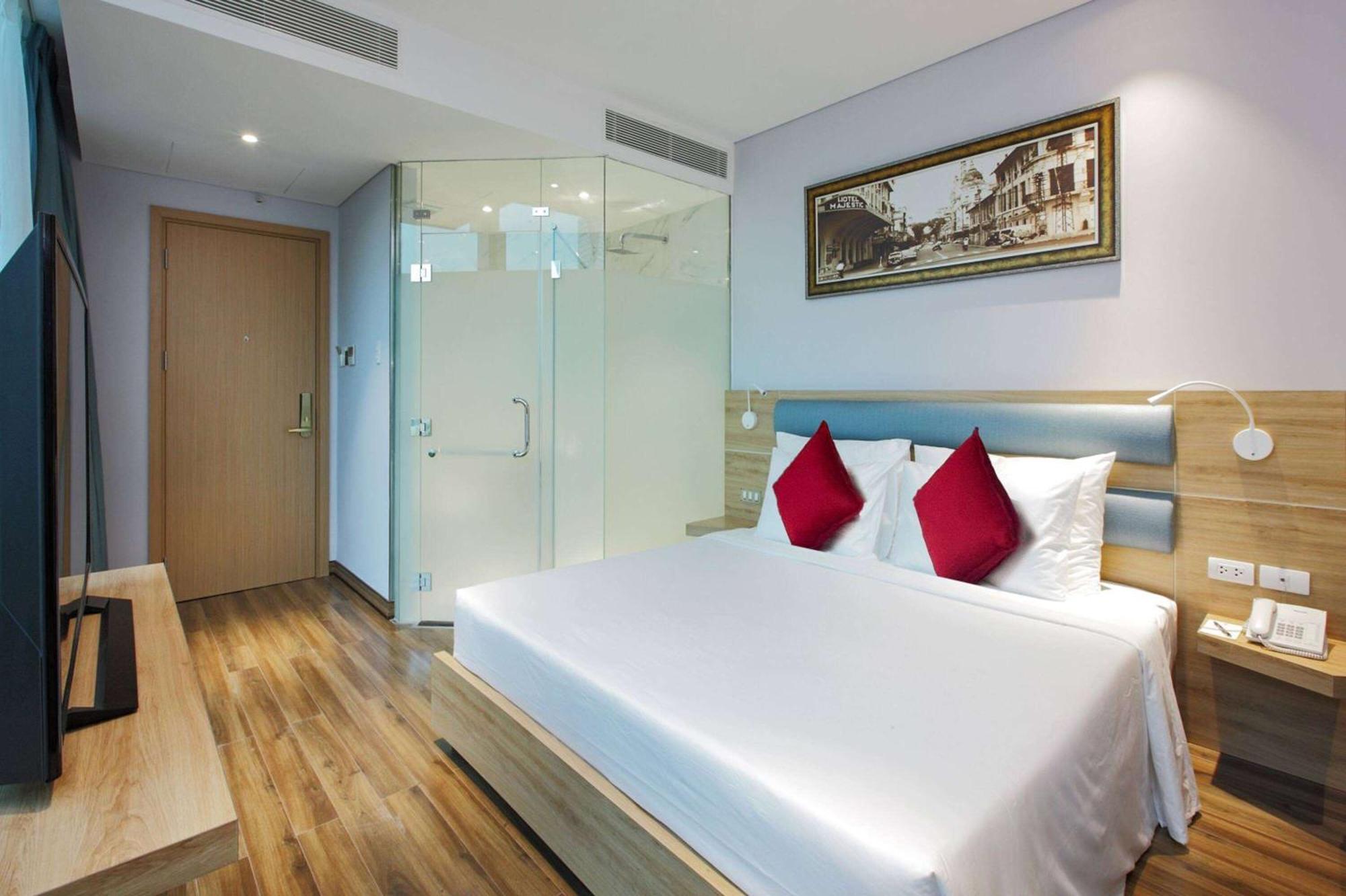 Ramada Encore By Wyndham Saigon D1 - Formerly M Boutique Saigon Hotel