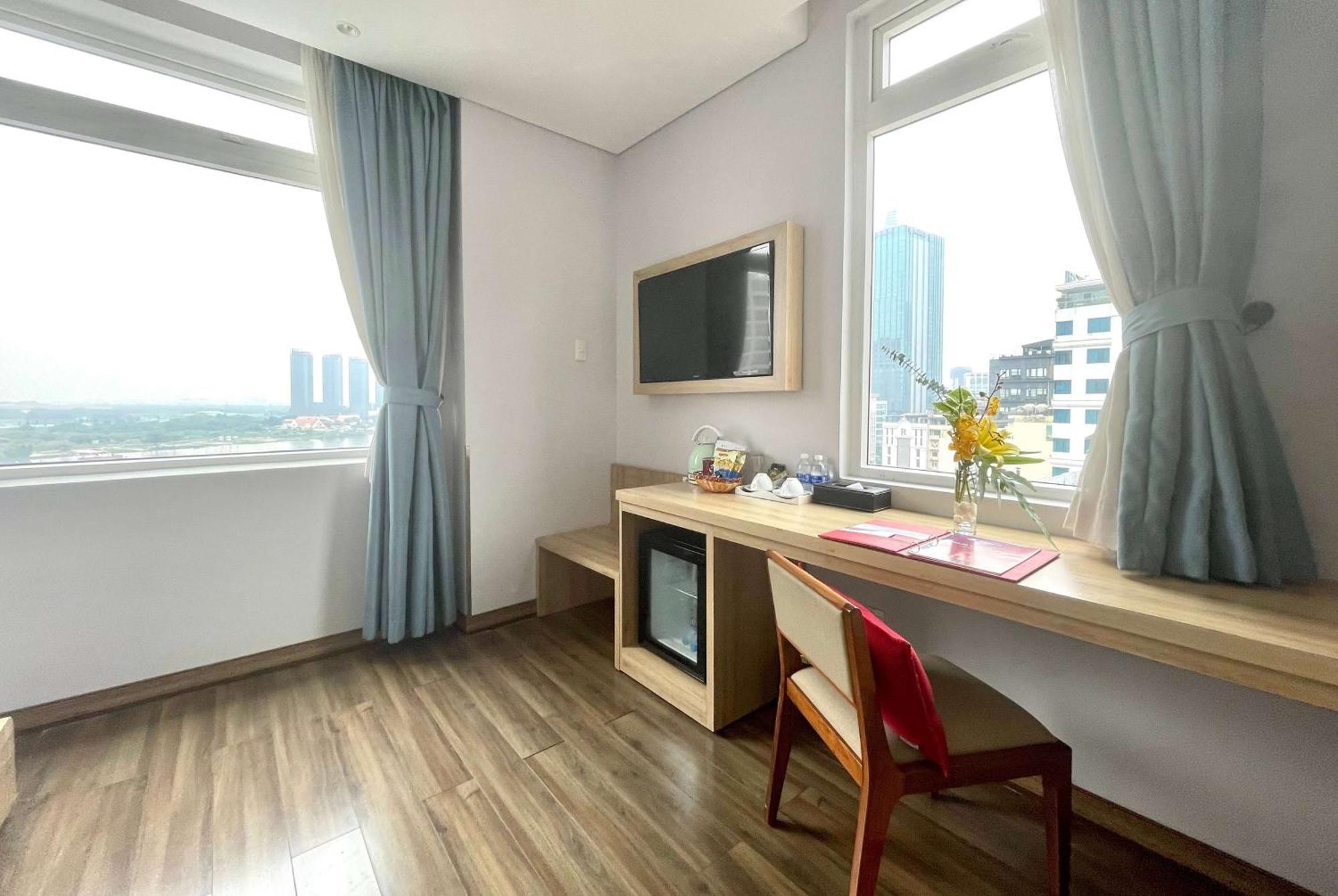 Ramada Encore By Wyndham Saigon D1 - Formerly M Boutique Saigon Hotel
