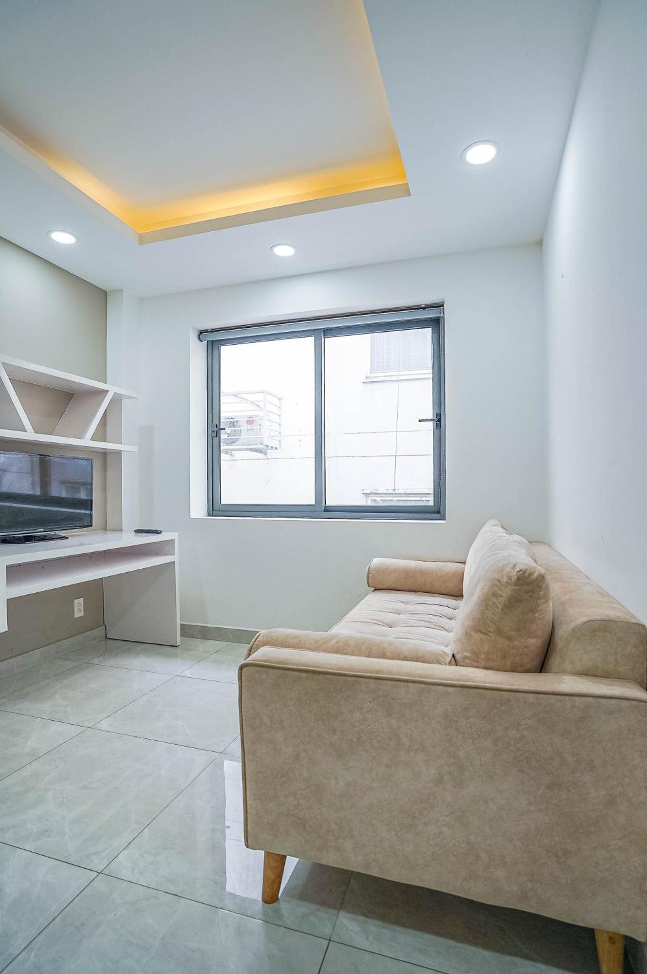 Khách sạn hẻo lánh Spring Hill -the High Class *