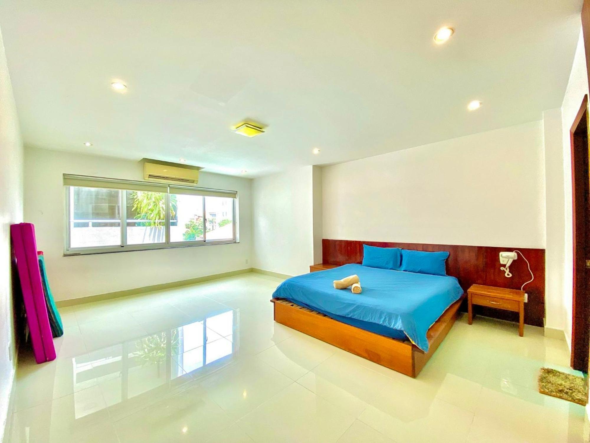 Gem 215 - 6 Phong Ngu Lon, 8 Giuong, Ho Boi Lon, Trung Tam Thanh Pho *