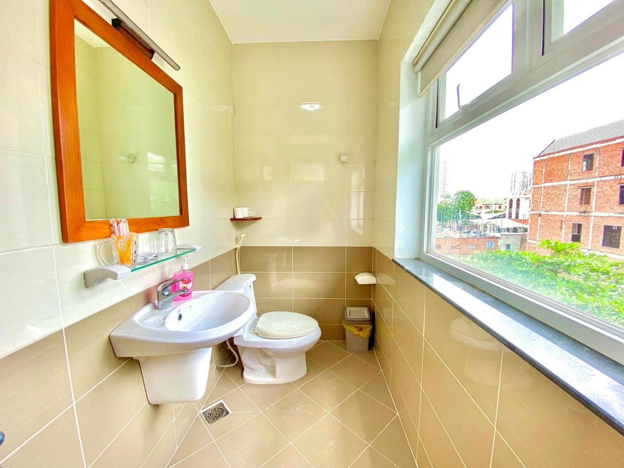 Villa Gem 215 - 6 Phong Ngu Lon, 8 Giuong, Ho Boi Lon, Trung Tam Thanh Pho Ho Chi Minh City