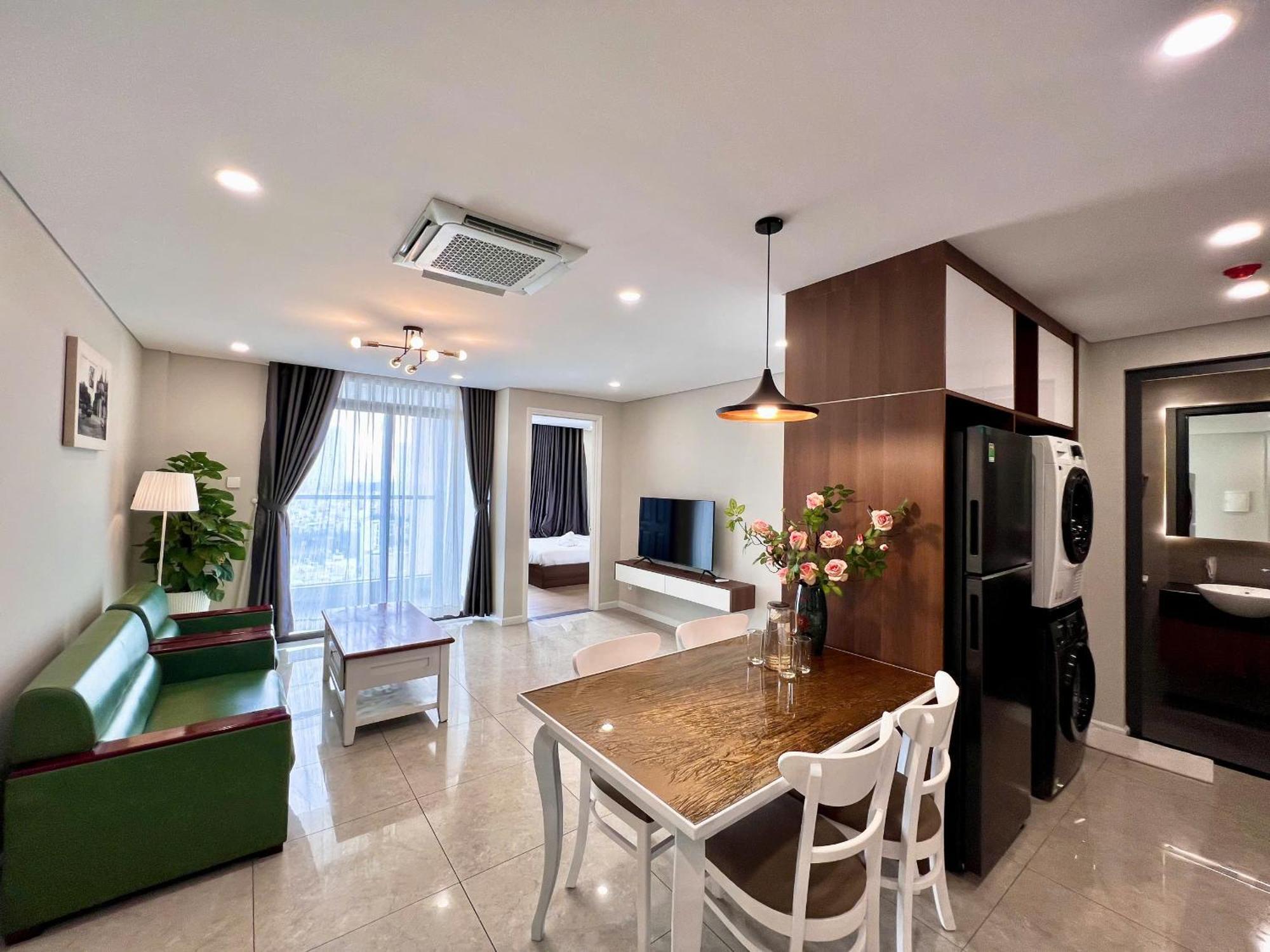 Vinh Hoi Apartment *