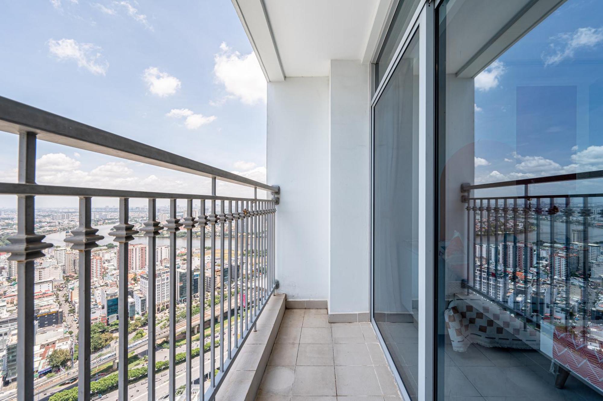 Apartment Vinhomes Park Premier Ho Chi Minh City
