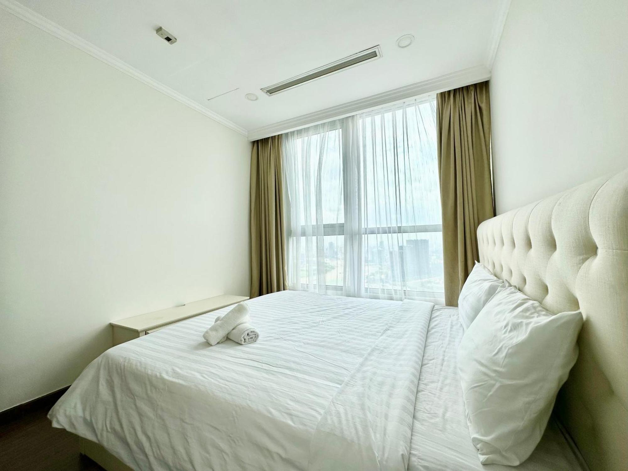 Vinhomes Park Premier