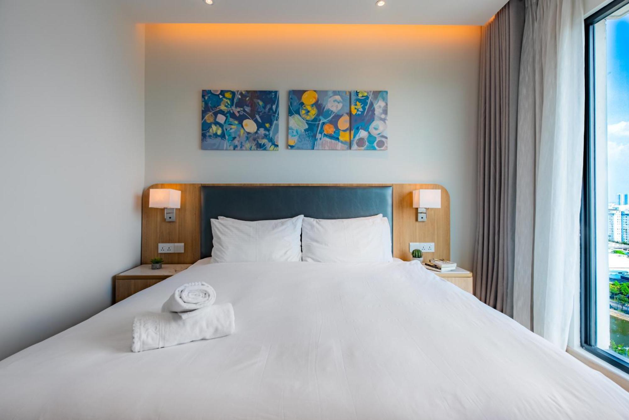 Zenity Luxury - Jacuzzi - Saigon Centre Apartment *