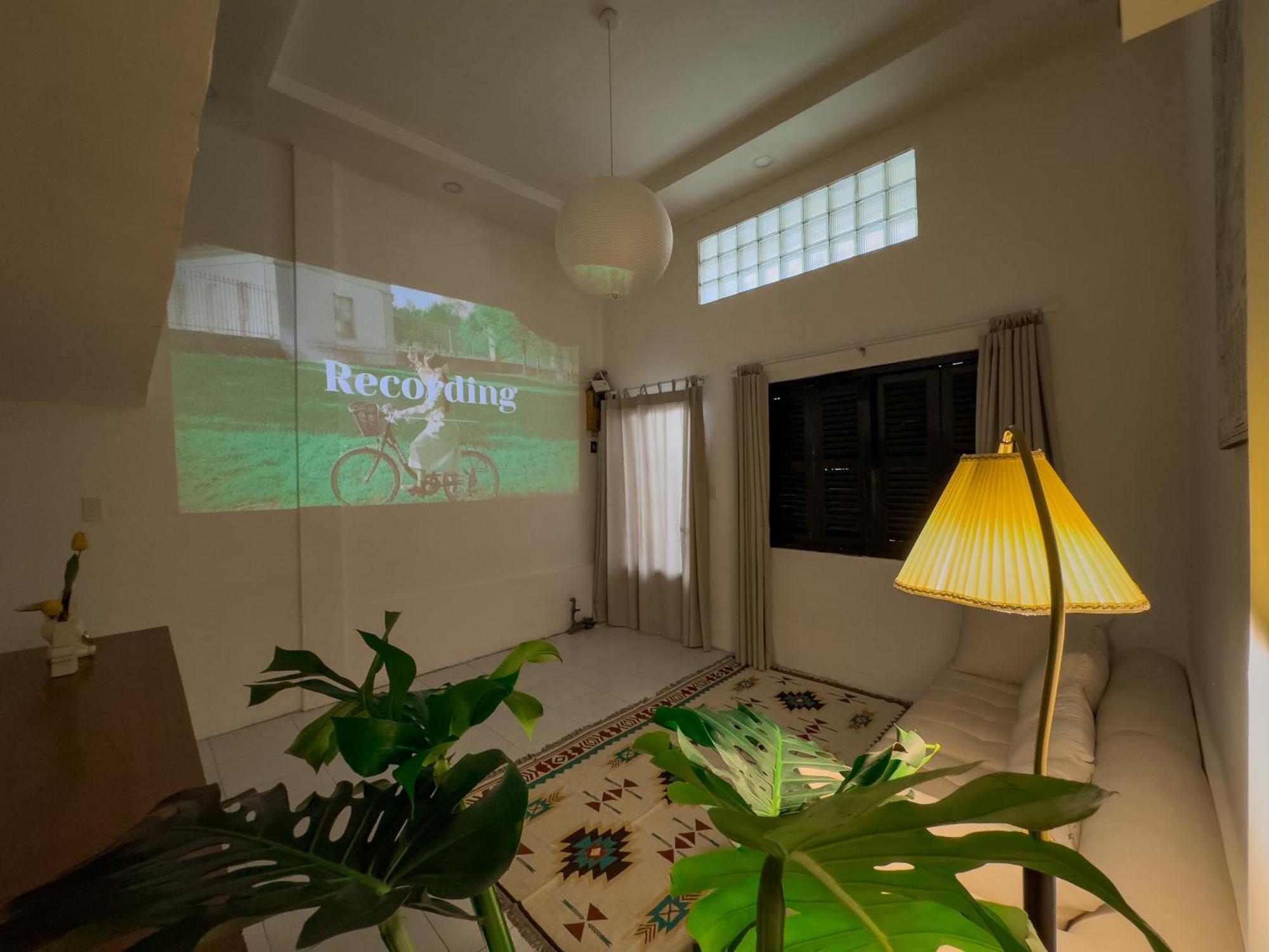 Theroom - Nguyen Cong Tru * Ho Chi Minh City