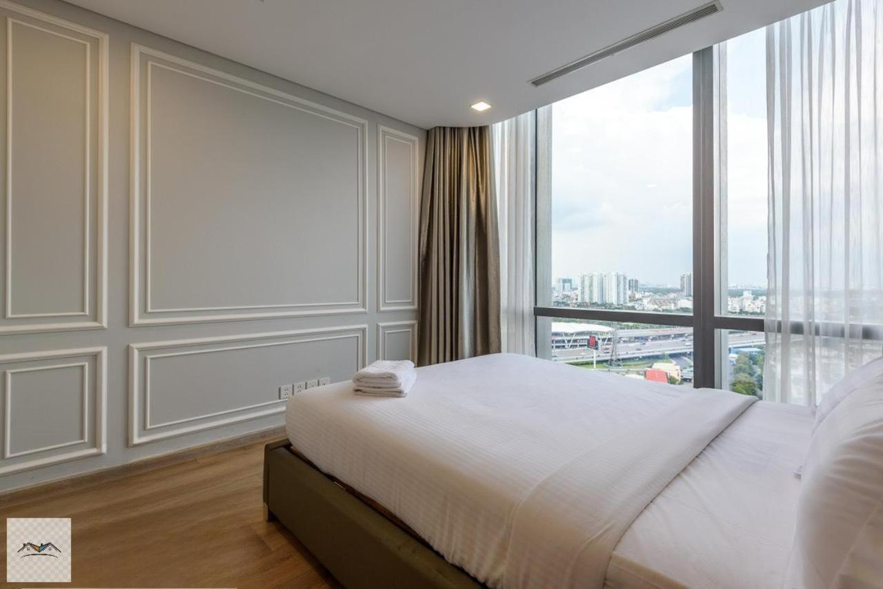 Homestay Landmark 81 Skyscape View *
