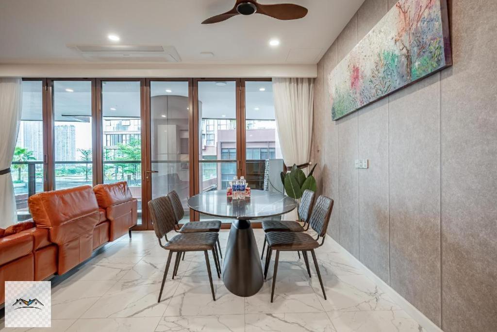 Homestay Landmark 81 Skyscape View *