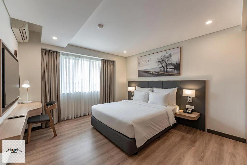 Landmark 81 Skyscape View Homestay *
