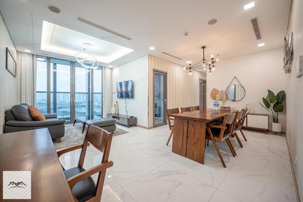 Landmark 81 Skyscape View * Ho Chi Minh City
