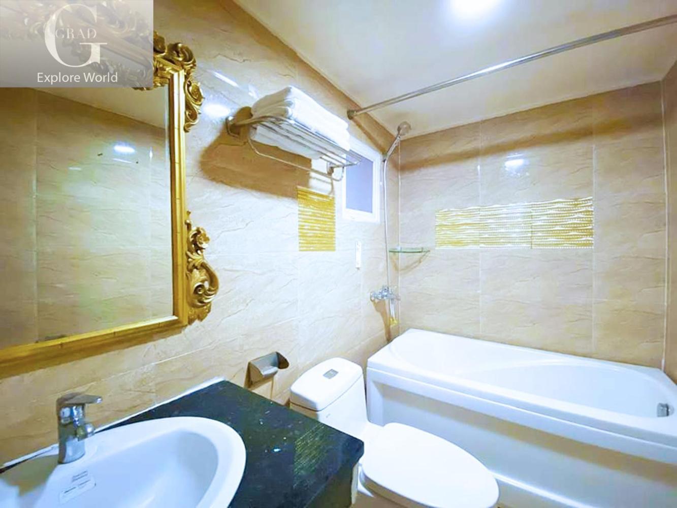 Grad Crowne - Bui Vien
