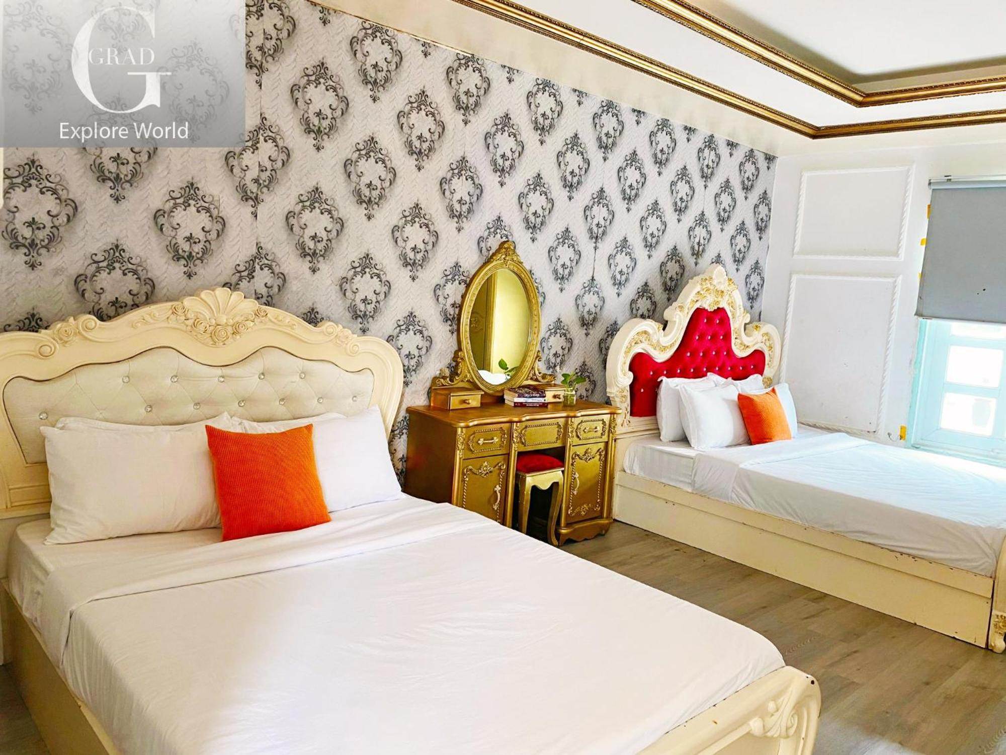 Grad Crowne - Bui Vien Khách sạn