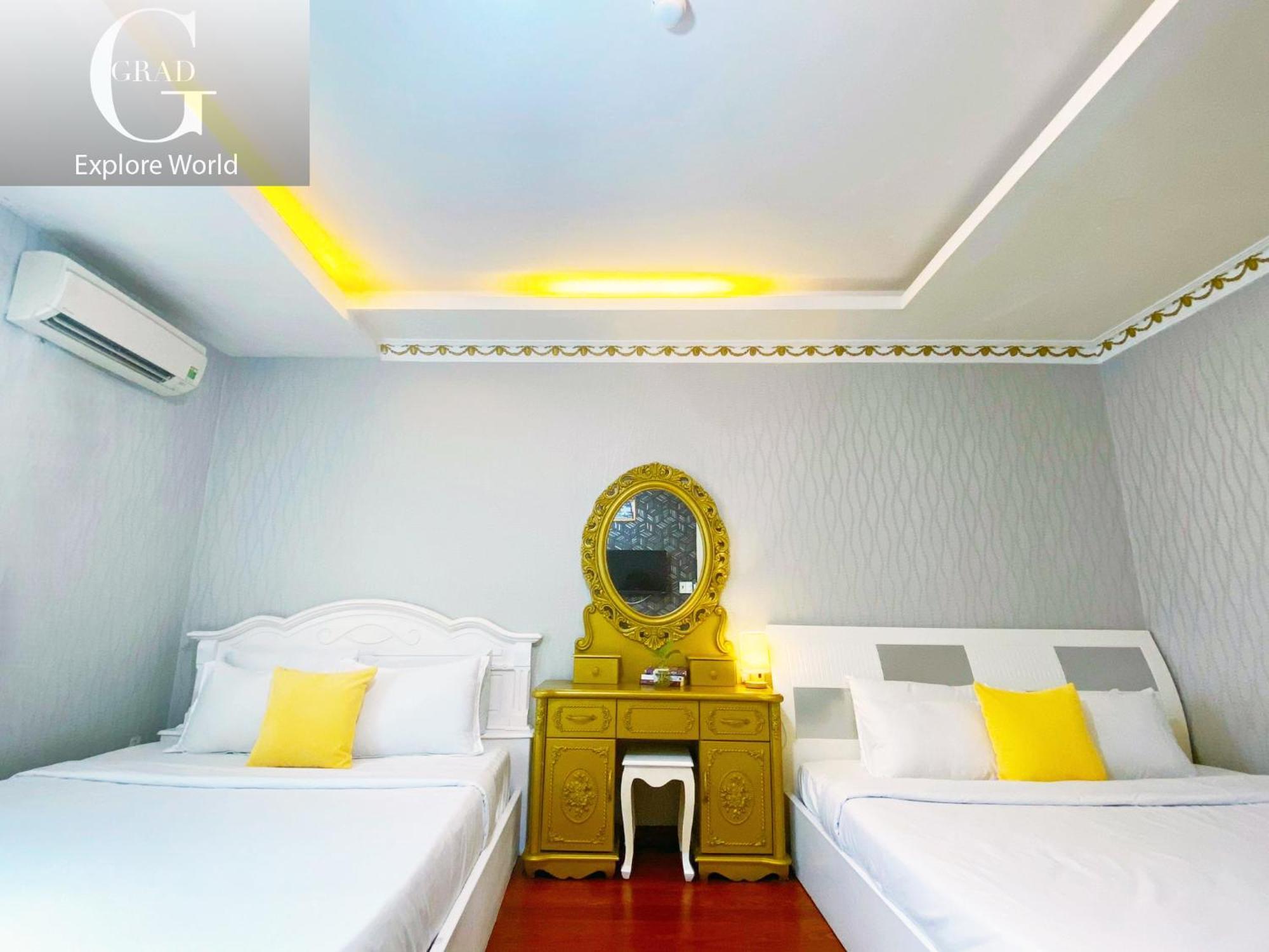 Grad Crowne - Bui Vien Khách sạn