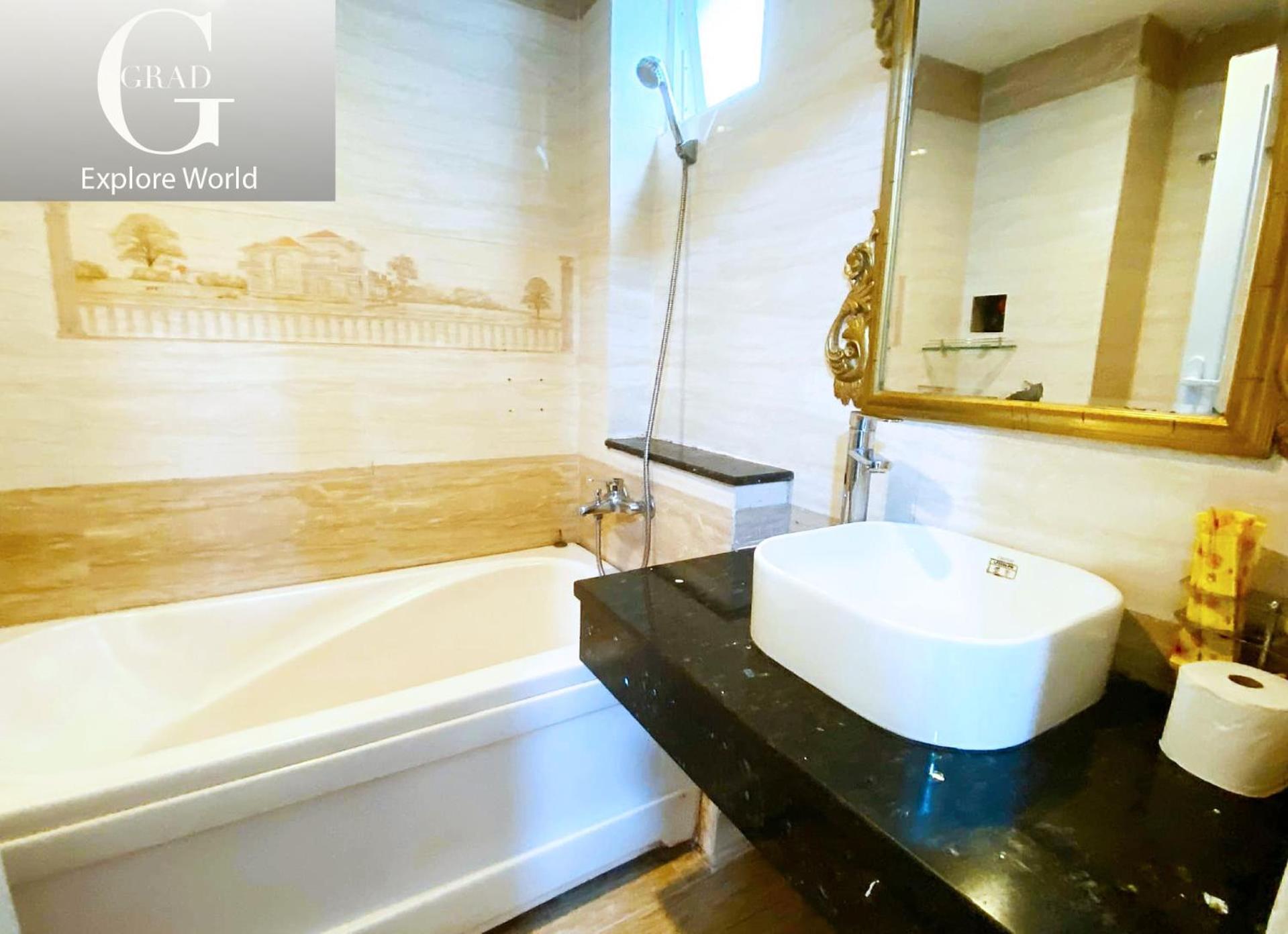 Grad Crowne - Bui Vien Khách sạn TP. Hồ Chí Minh
