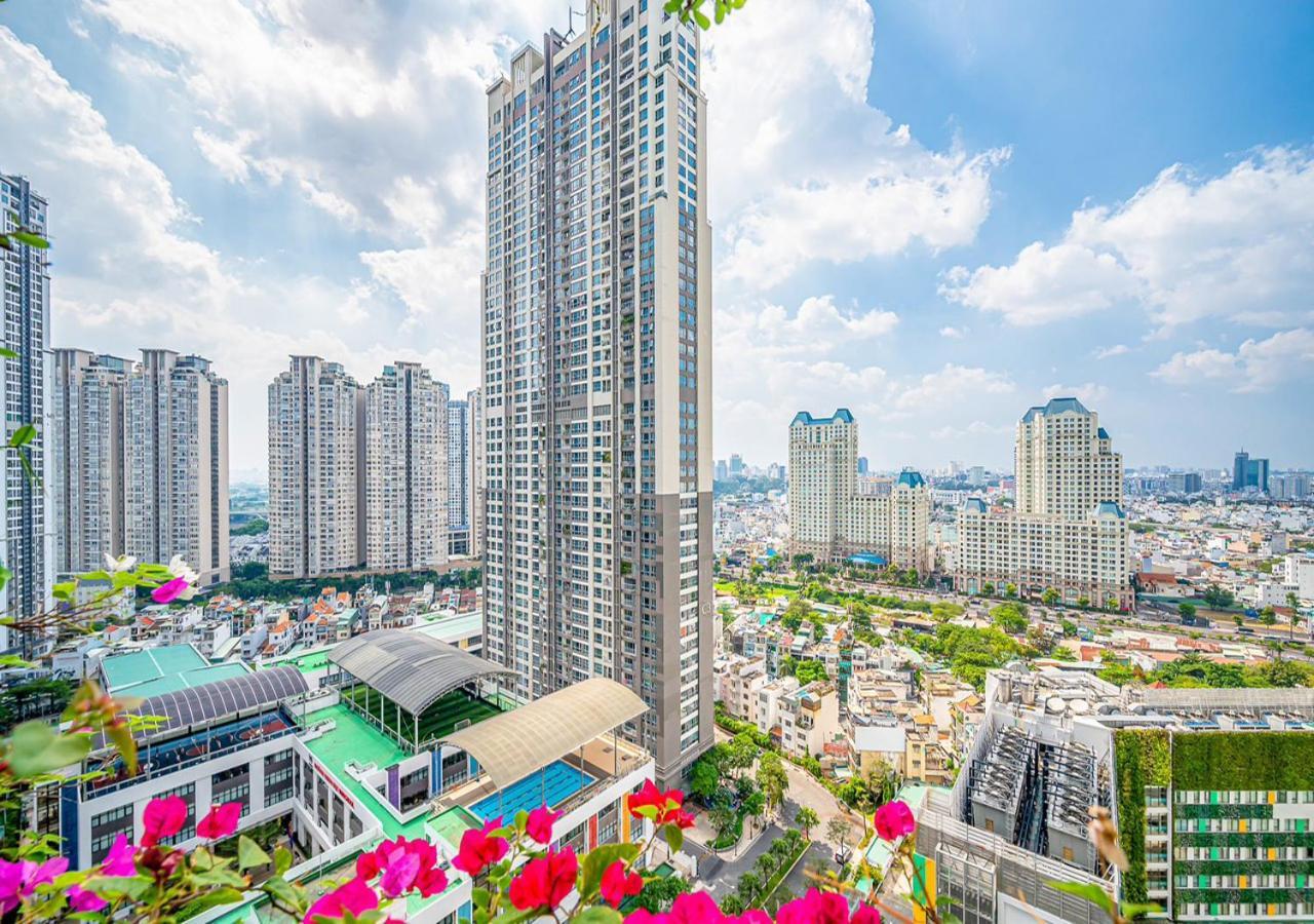 Vinhome Park * Ho Chi Minh City