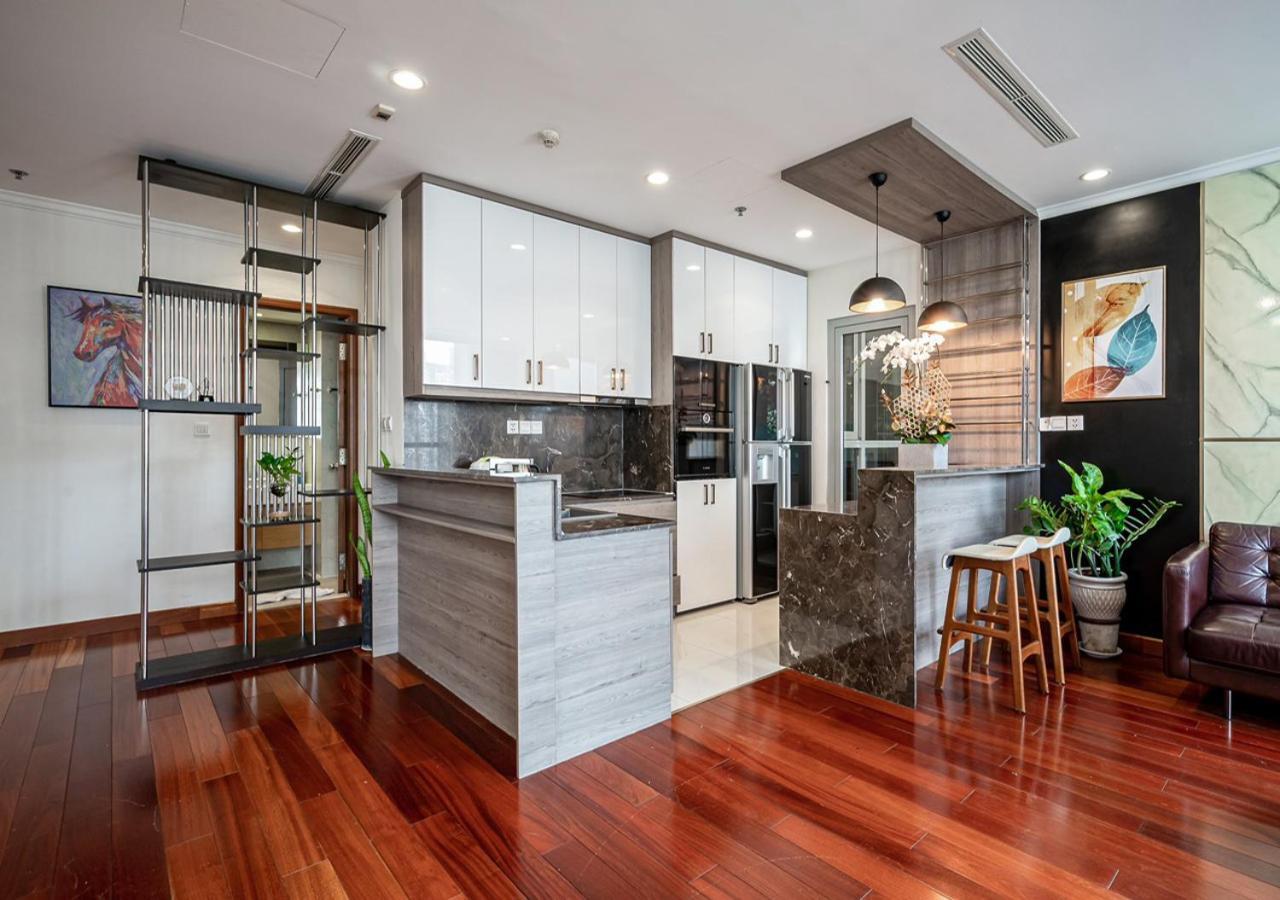 Vinhome Park Apartment