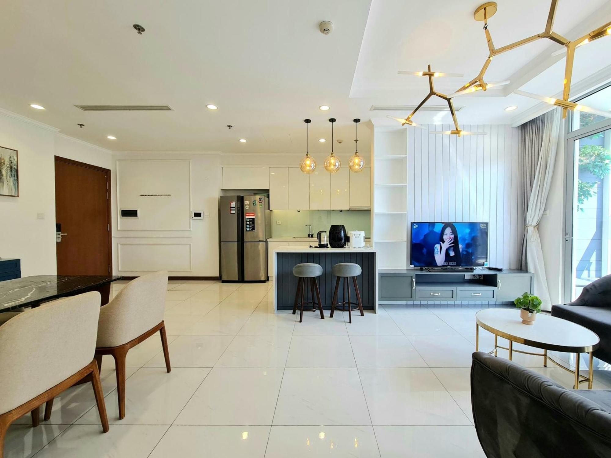 Apartment Vinhome Park *