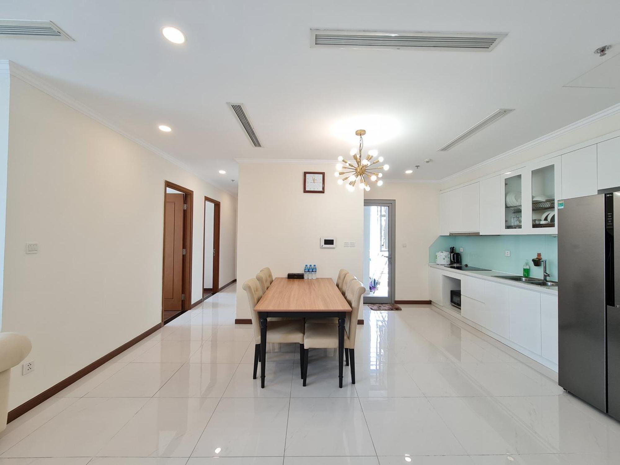 Vinhome Park Apartment *