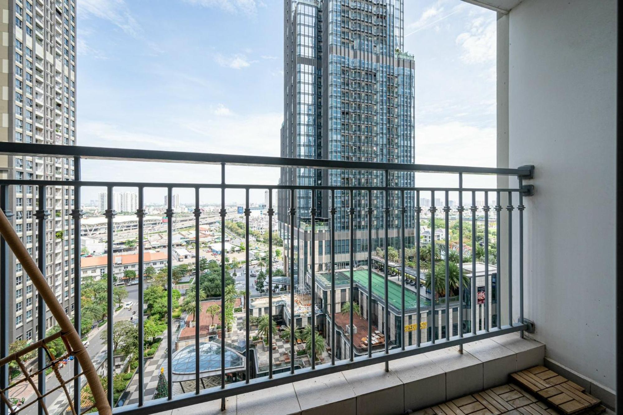 Vinhome Park Apartment