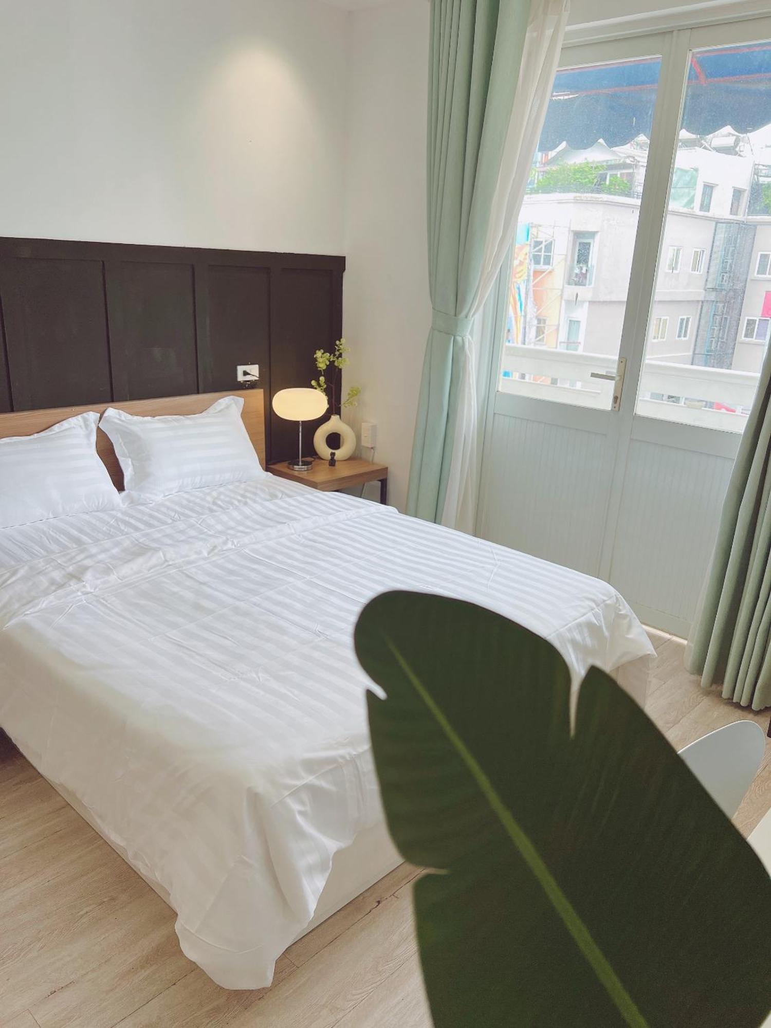 Saigon Apartment *
