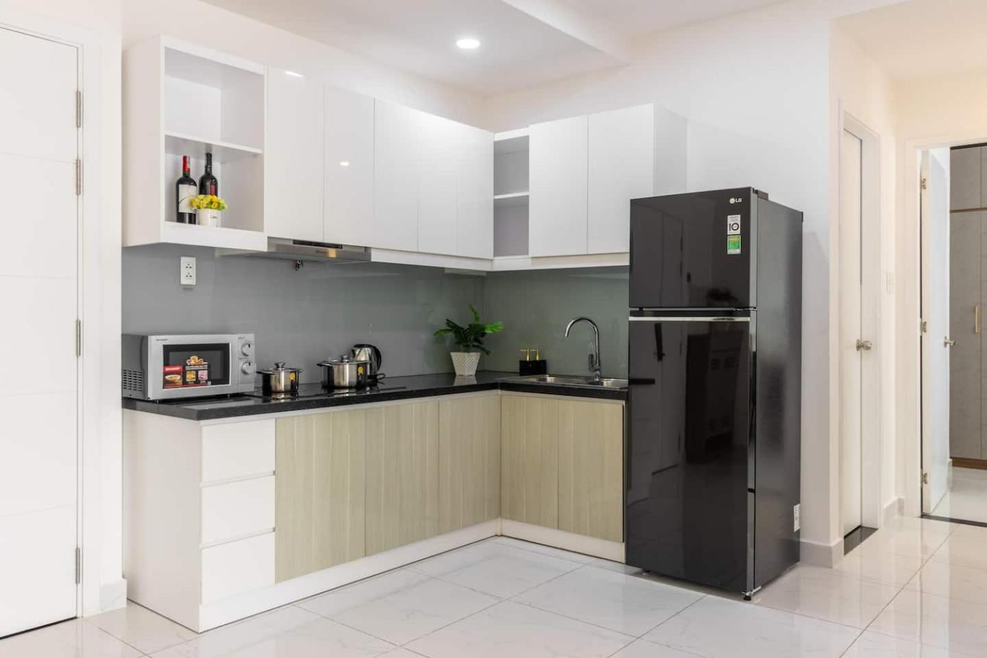 Apartment Terra Royal D3 - 1 2 Bedroom At Center Ho Chi Minh City