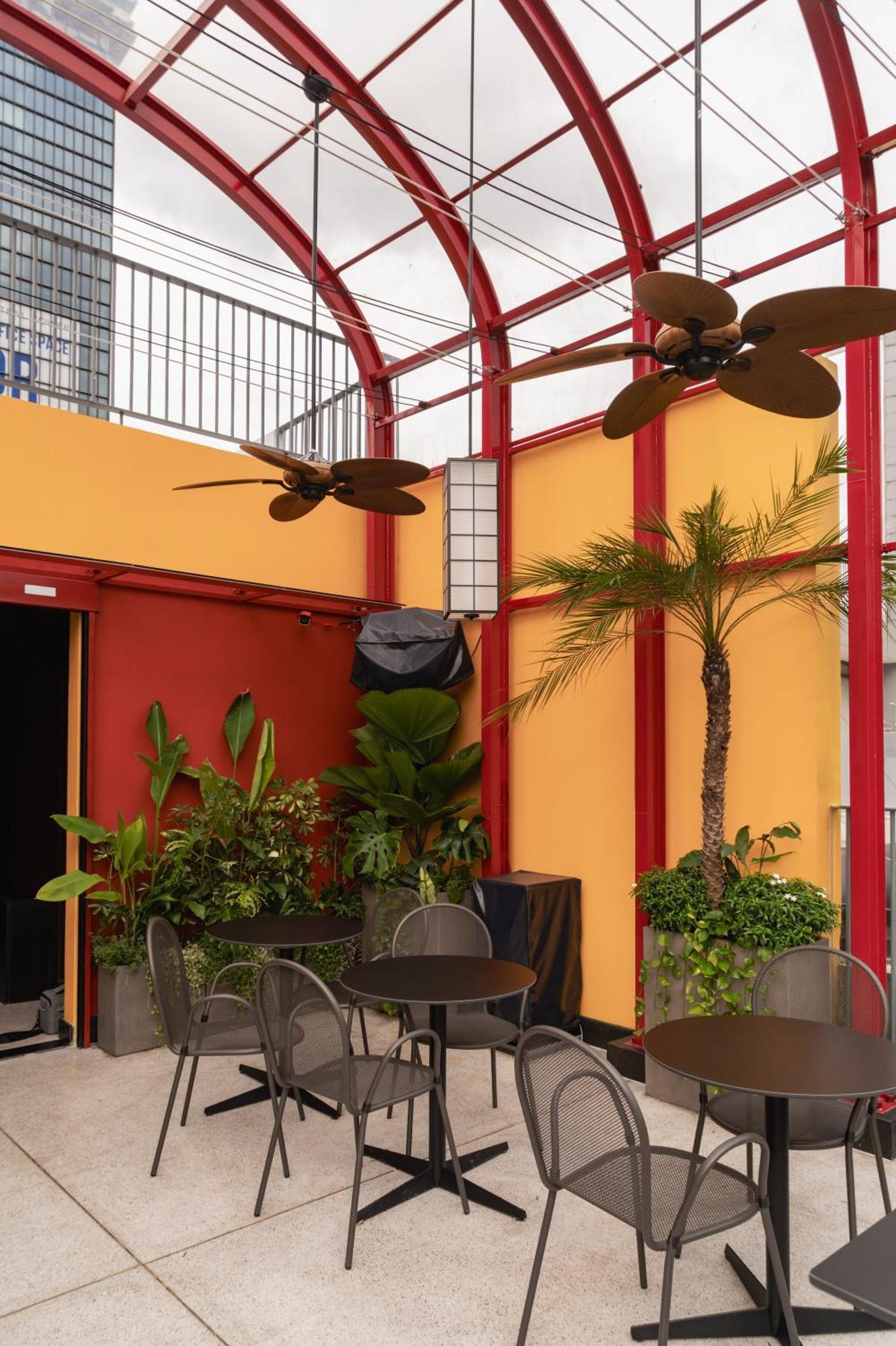 Hotel Suzu Saigon - A Boutique Ho Chi Minh City