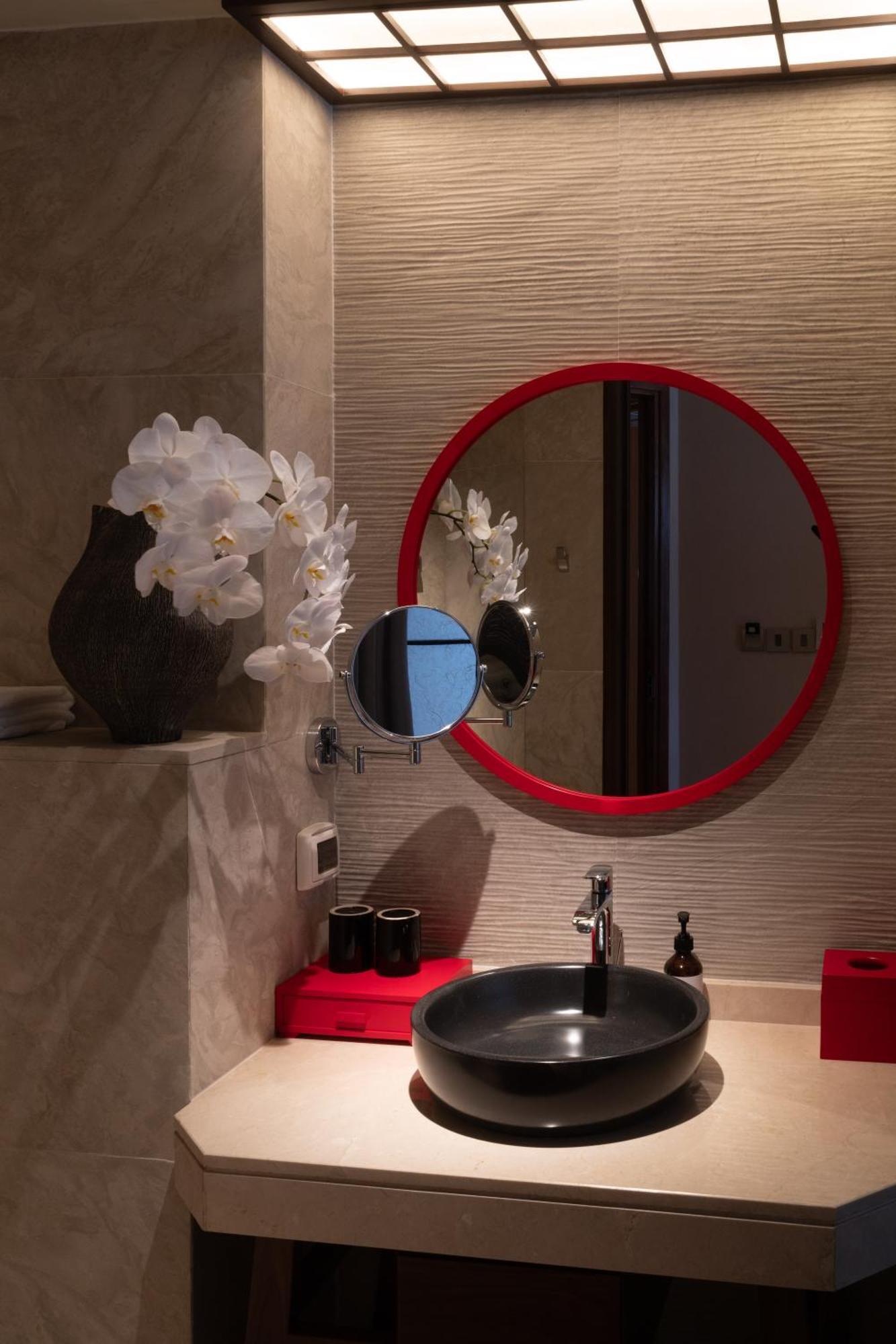Suzu Saigon - A Boutique Hotel