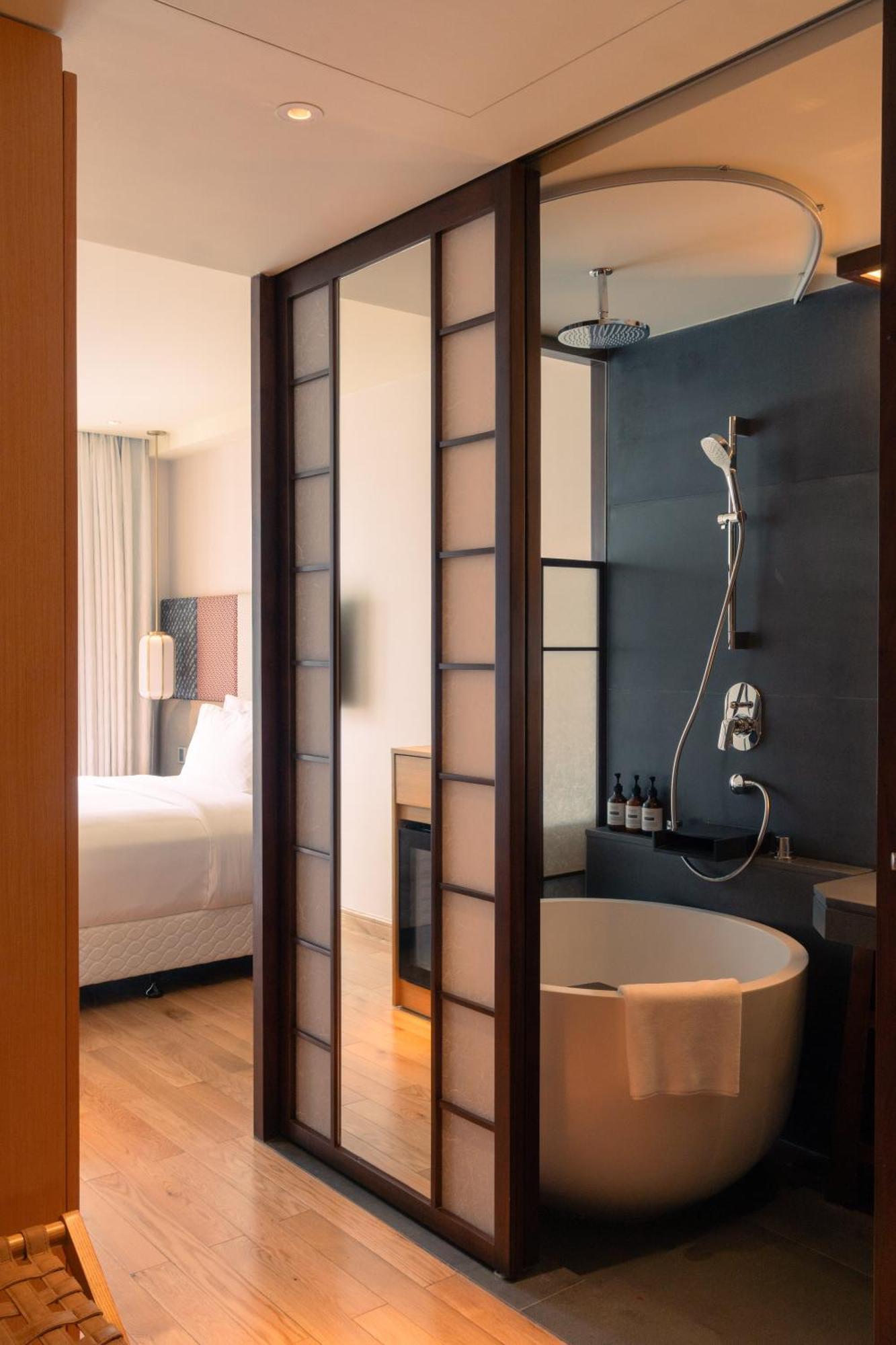 Suzu Saigon - A Boutique 4*