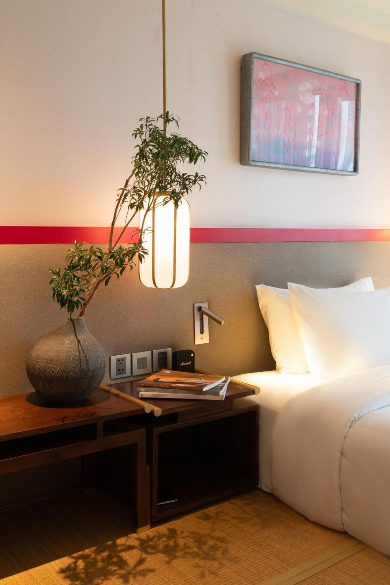 Suzu Saigon - A Boutique