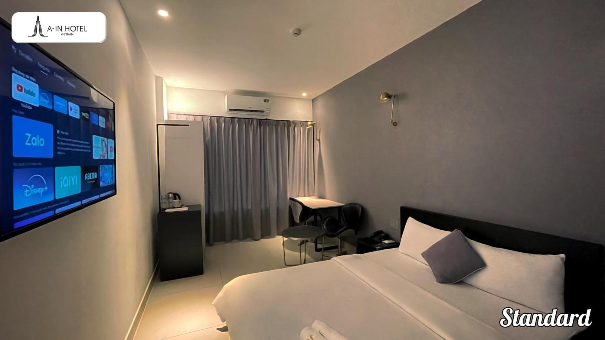 Hotel A In Riverside 2*