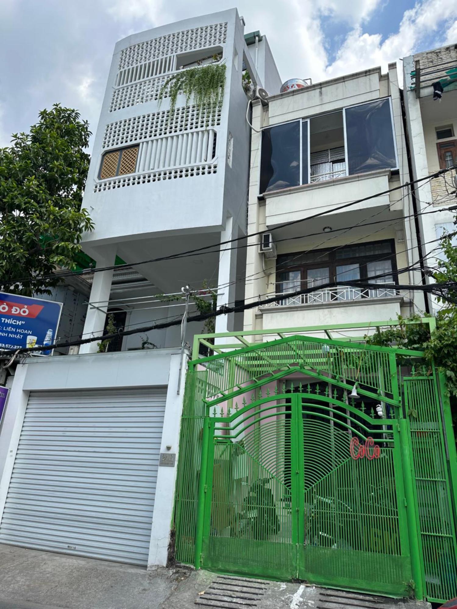 Coco 24buidinhtuy * Ho Chi Minh City