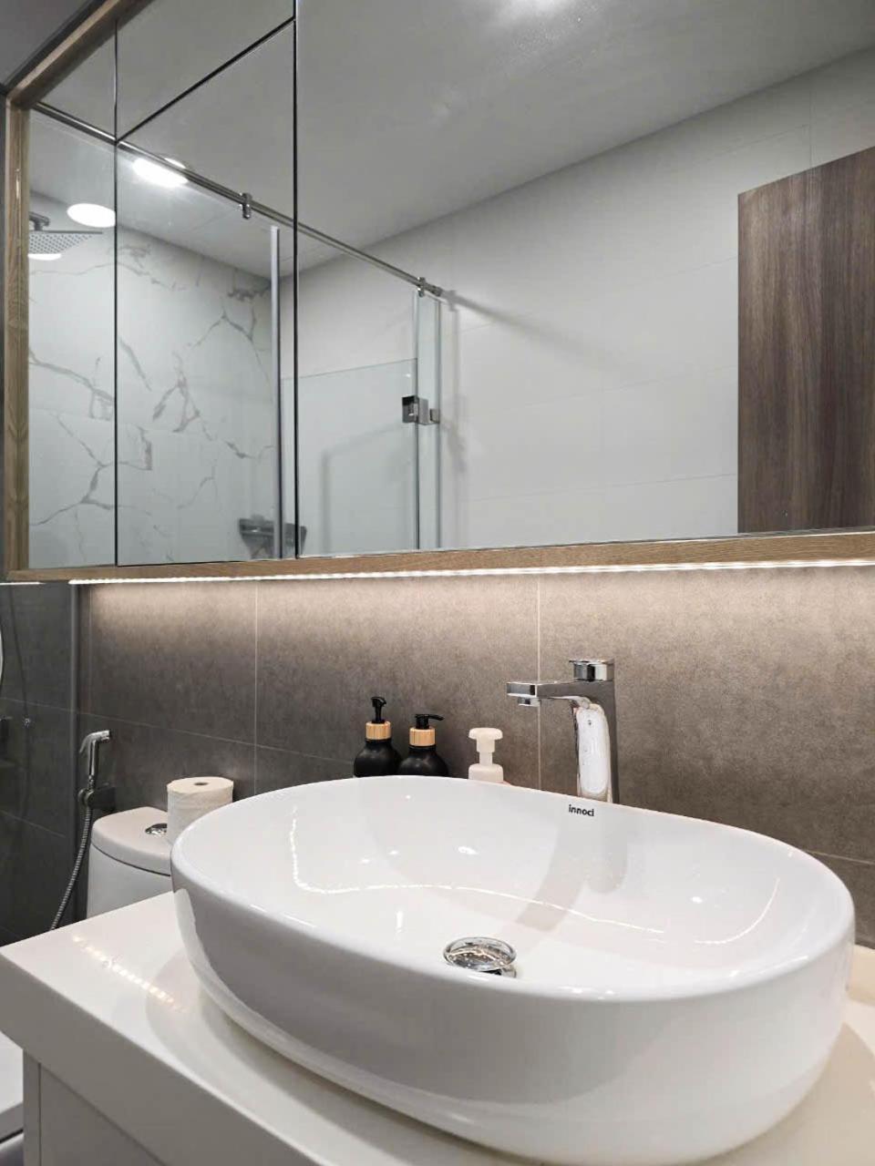 Zeus Living - Sunwah Pearl 2 Bedroom Glorious Apartment *