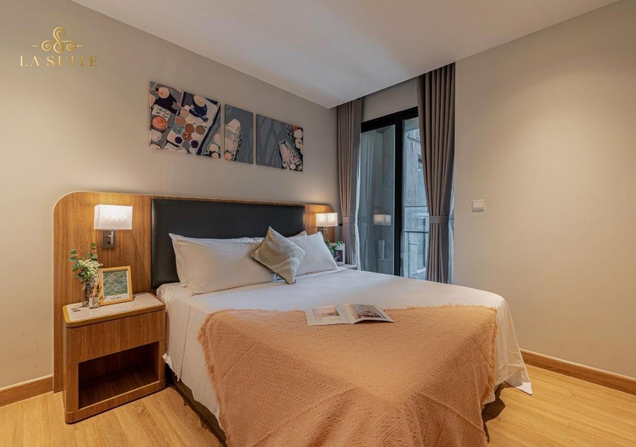 Apartment Zenity Complex 5 Star Luxury Style Of 10 Unit - Book Each Unit With 3br Free Gym And Pool Ho Chi Minh City