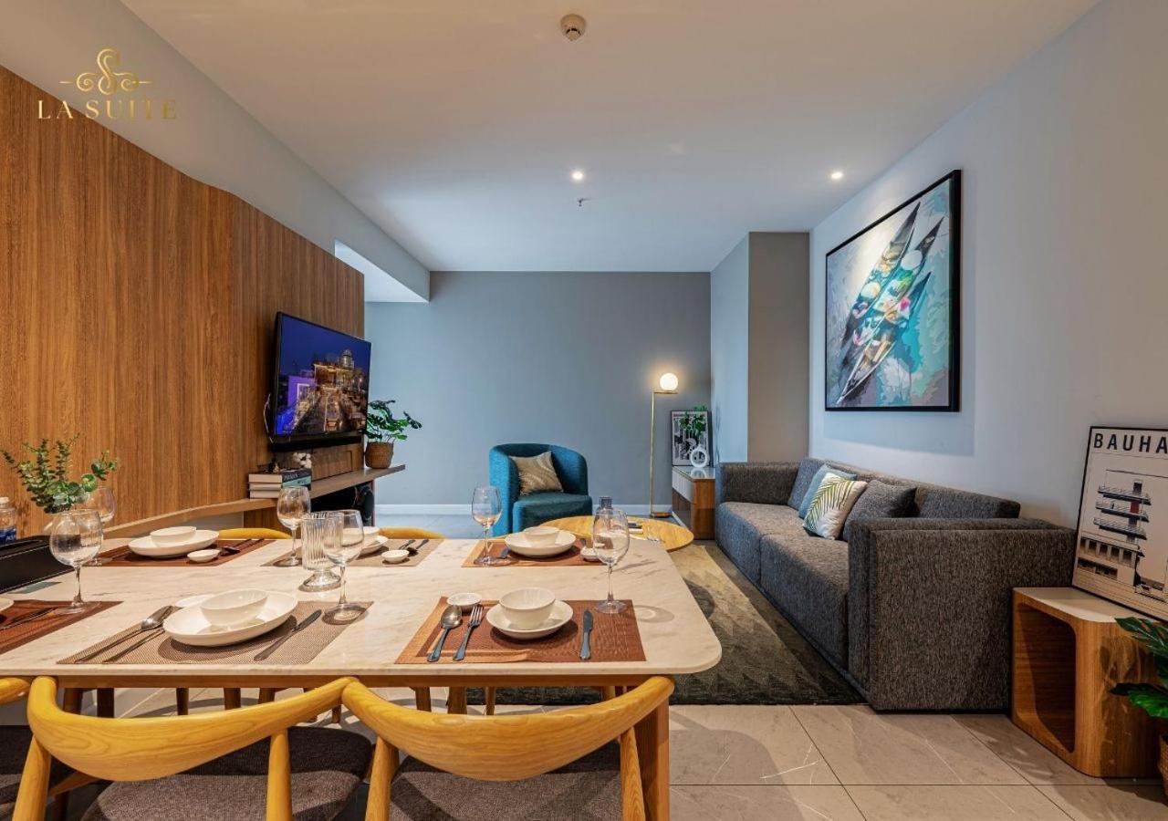 Zenity Complex 5 Star Luxury Style Of 10 Unit - Book Each Unit With 3br Free Gym And Pool *