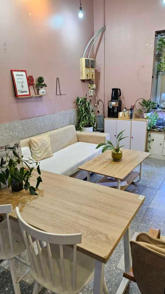 Khoi * Ho Chi Minh City