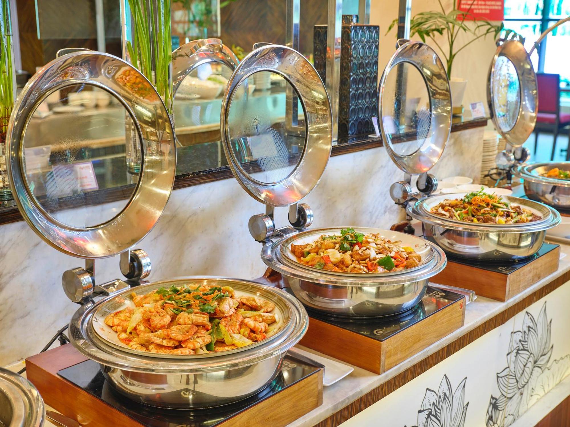 Palace Saigon Ho Chi Minh City