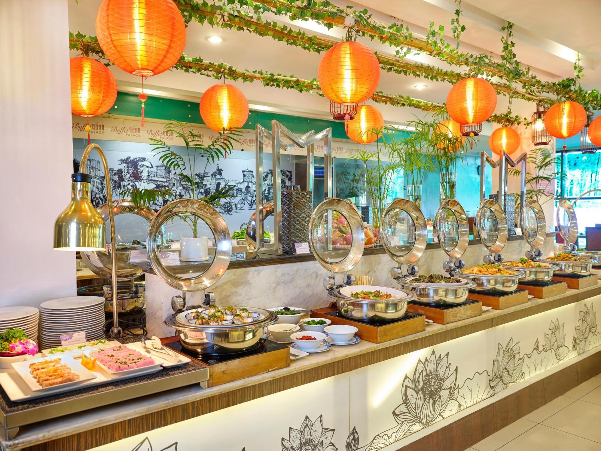 Palace Saigon Hotel 4*