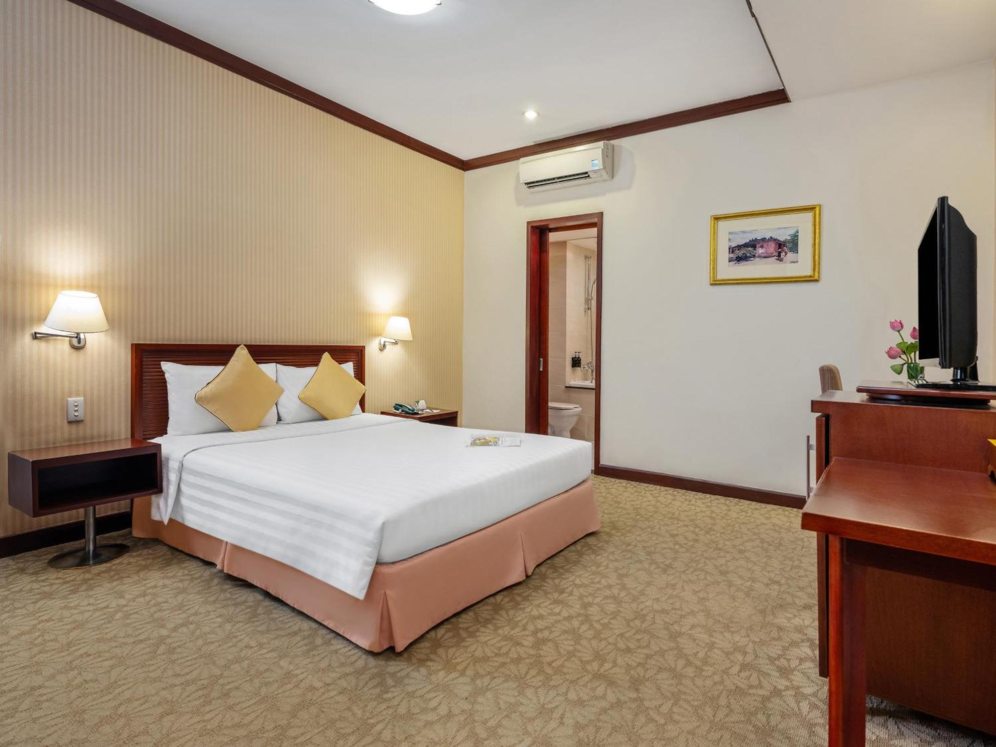 Hotel Bong Sen Saigon 3*