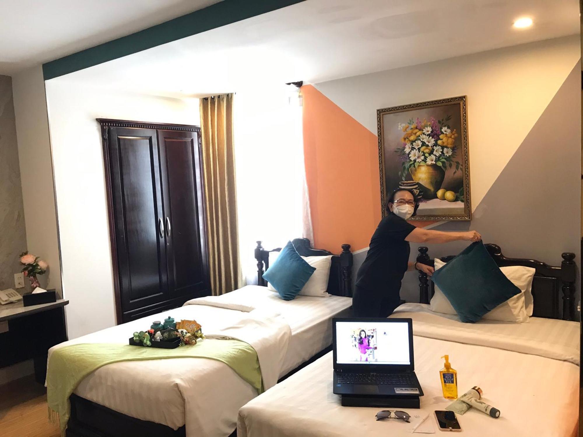 Sunrise Hotel 3*