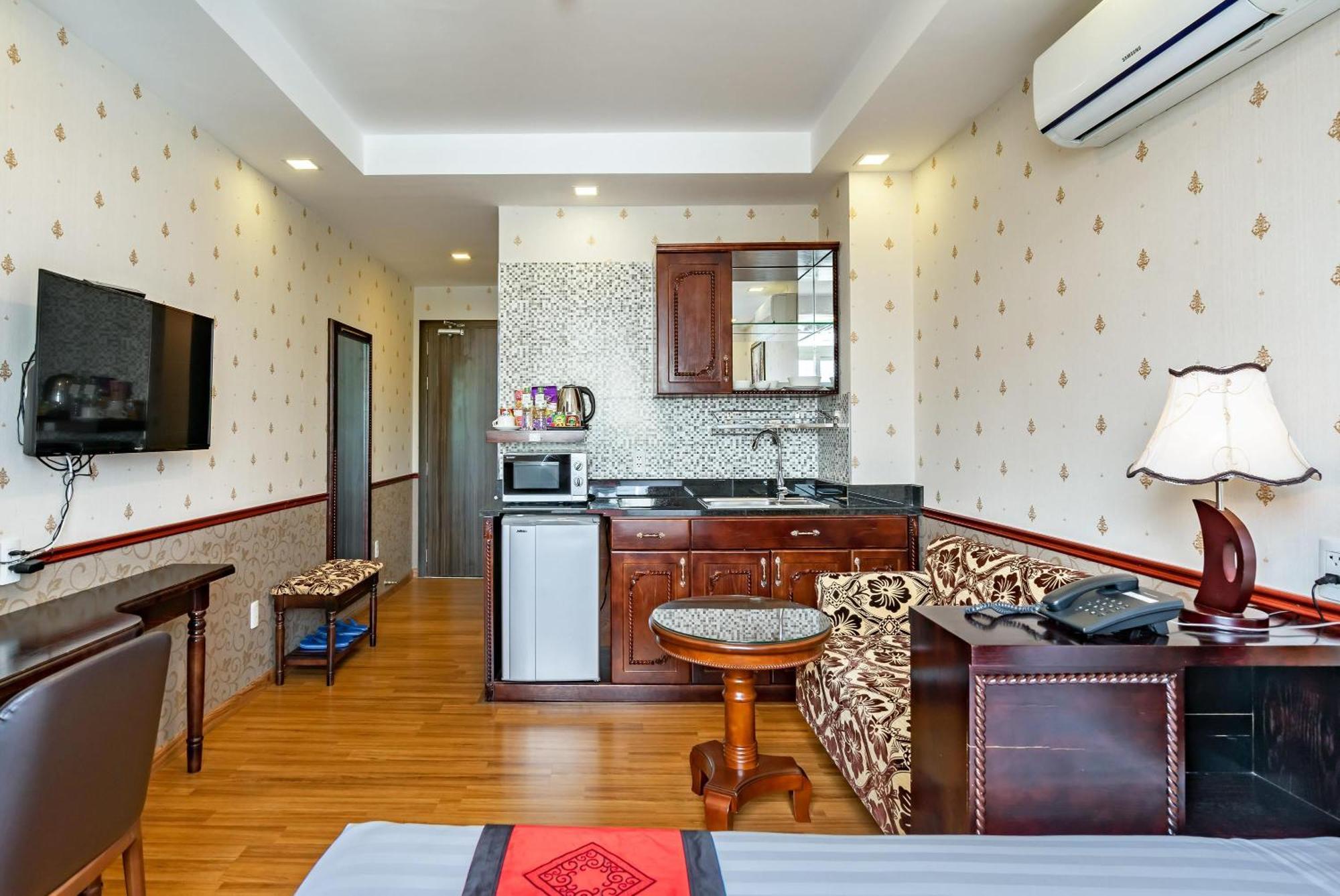 Collection O Emerald Luxury - Near Secc Ho Chi Minh City
