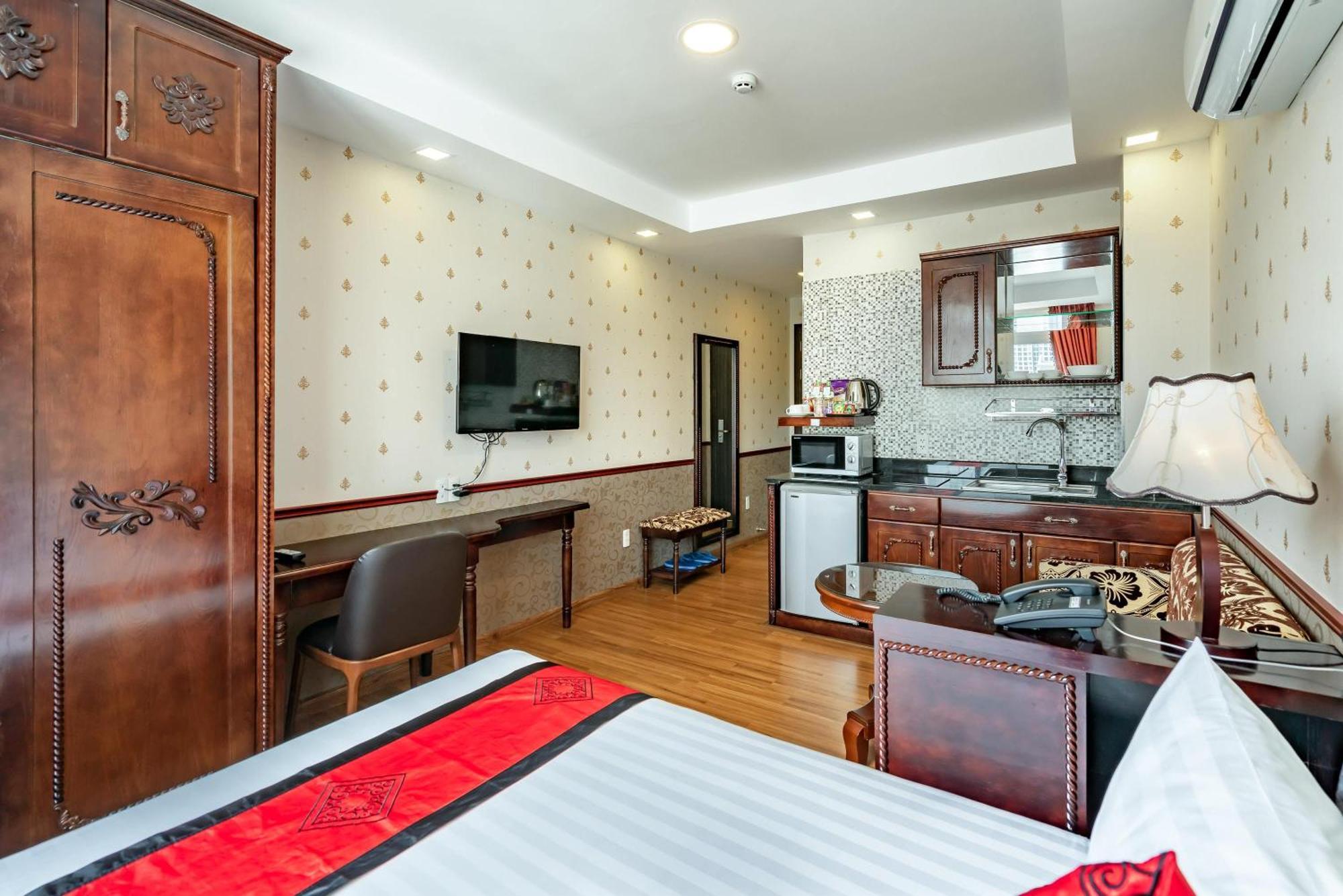 Hotel Collection O Emerald Luxury - Near Secc Ho Chi Minh City
