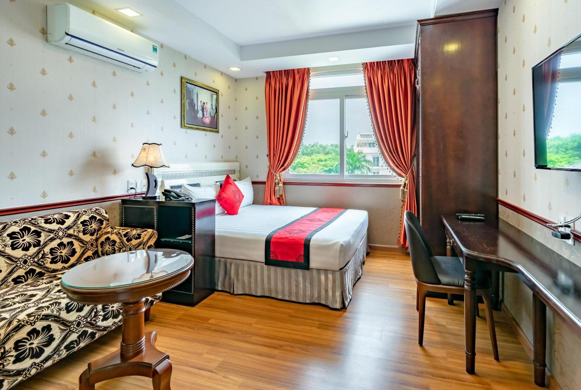 Collection O Emerald Luxury - Near Secc