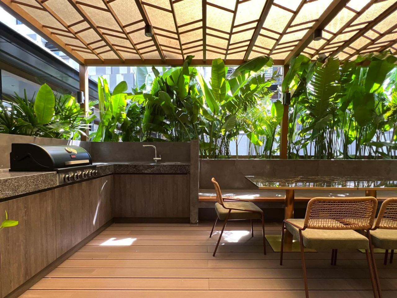 Zenity Luxury - Jacuzzi - Saigon Centre Apartment