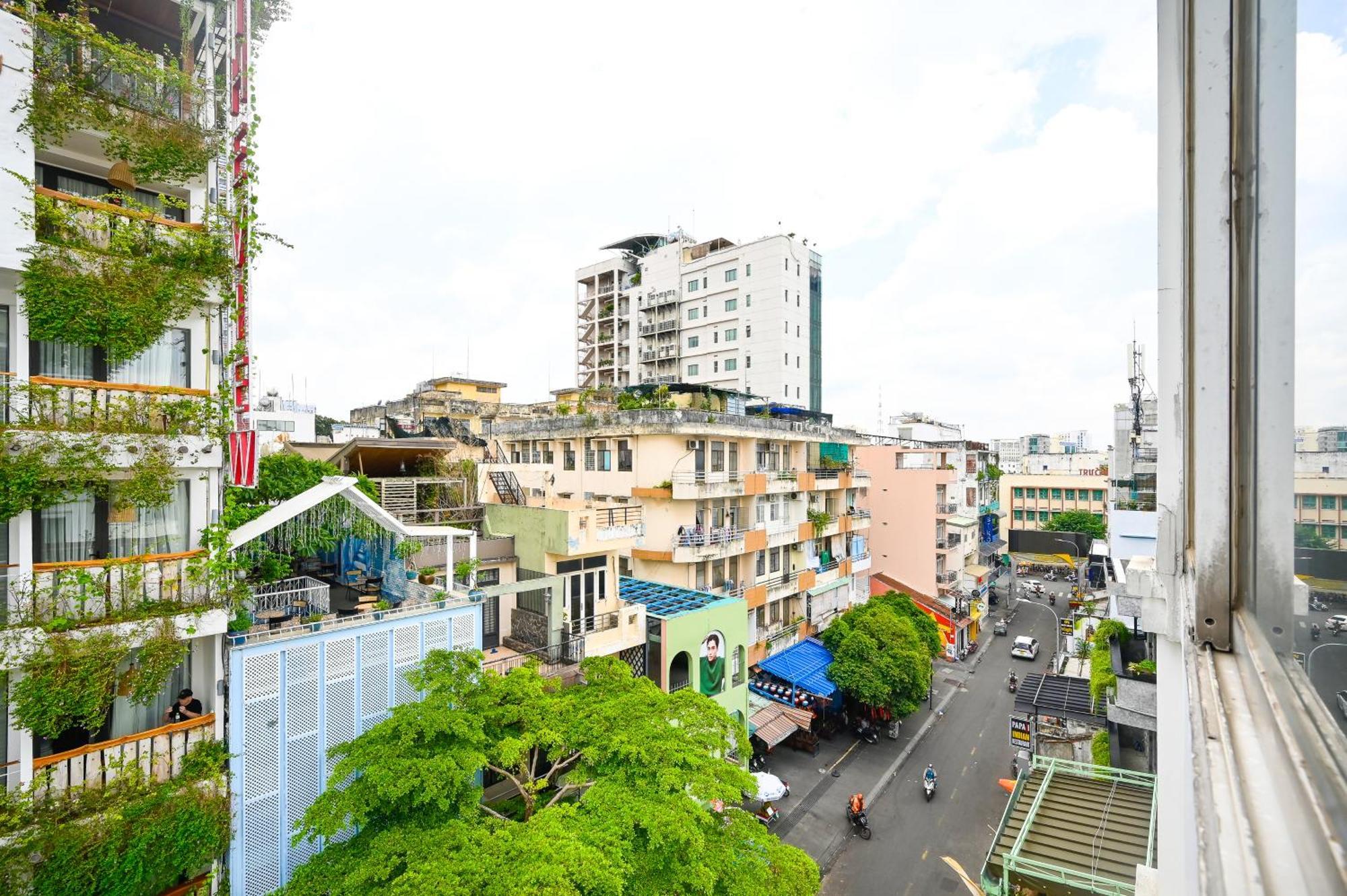 Huyen Ho Chi Minh City