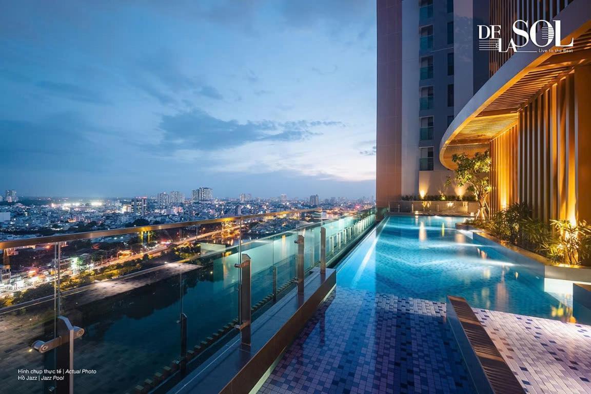 Apartment Delasol Garden By The Pool Near Center D4 Hcmc