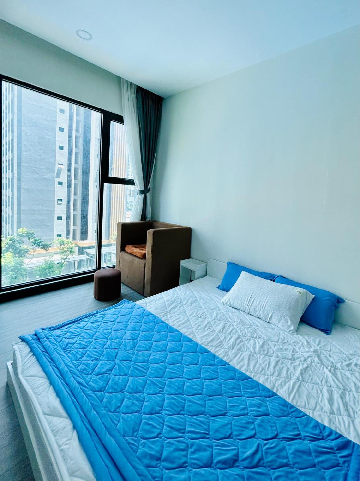 Apartment Delasol Garden By The Pool Near Center D4 Hcmc