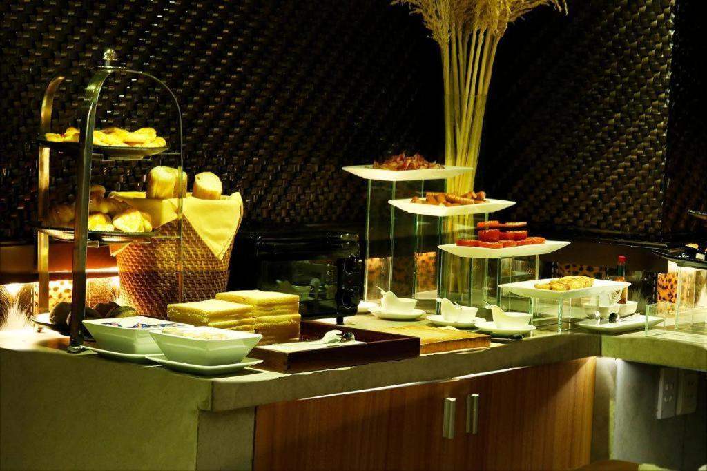 Hotel The White 8a Thai Lung 3*