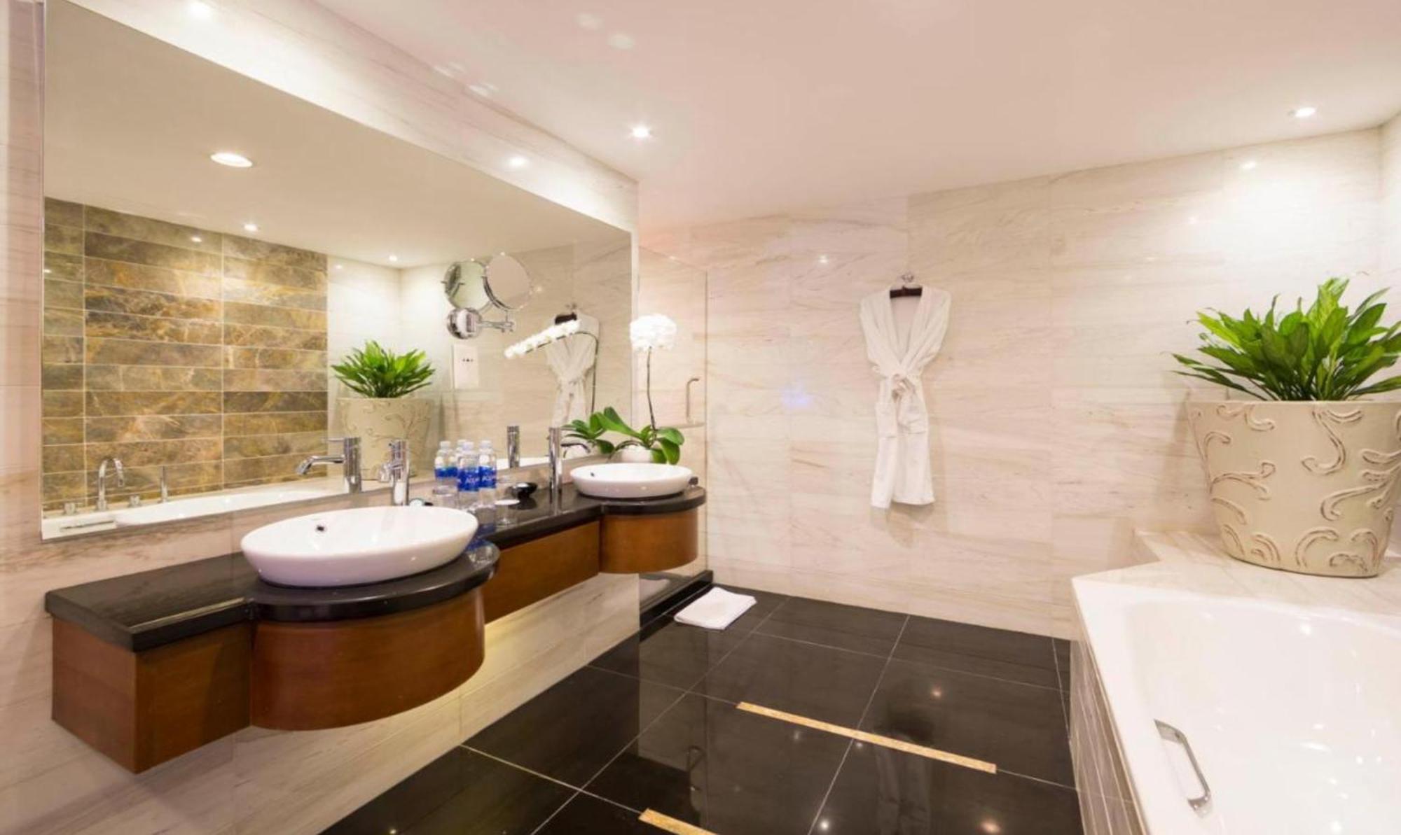 Parkroyal Saigon 4* Ho Chi Minh City