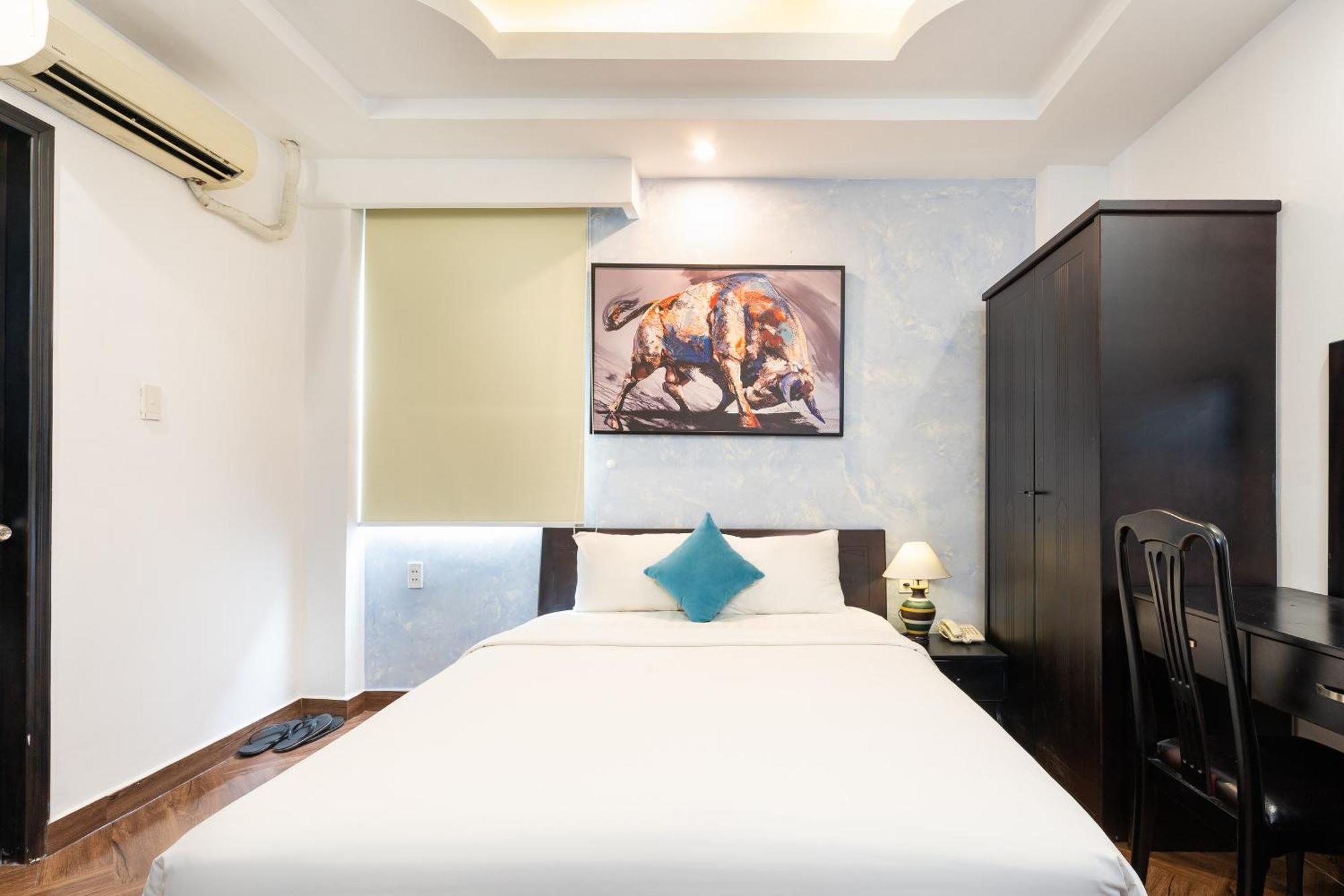 Hotel Ya Sai Gon Bui Vien Walking Street 3*