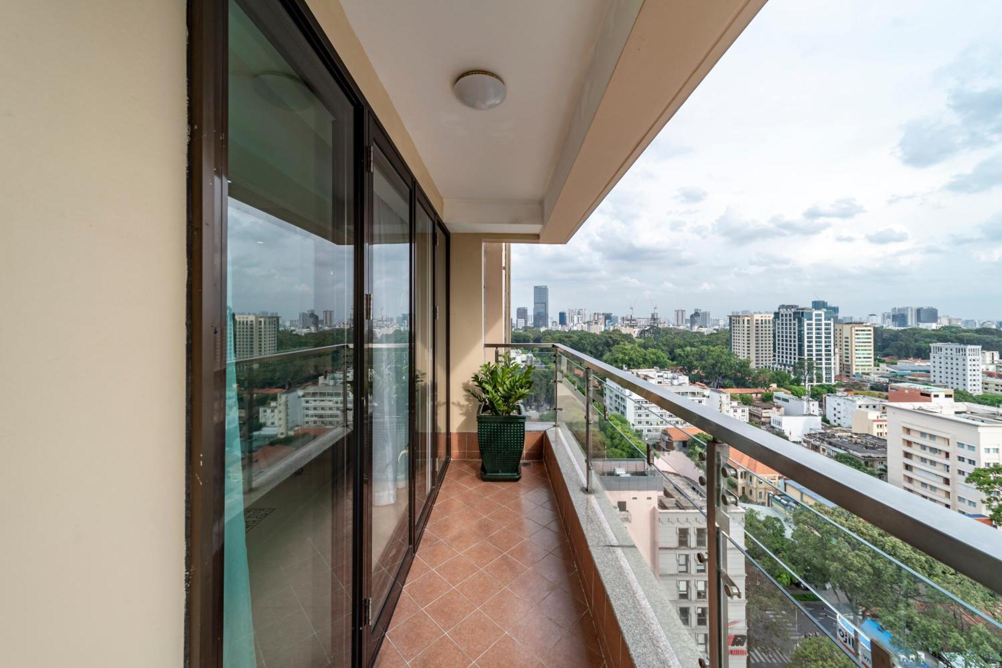 Khu Căn Hộ Cao Cấp Sherwood Khách sạn hẻo lánh